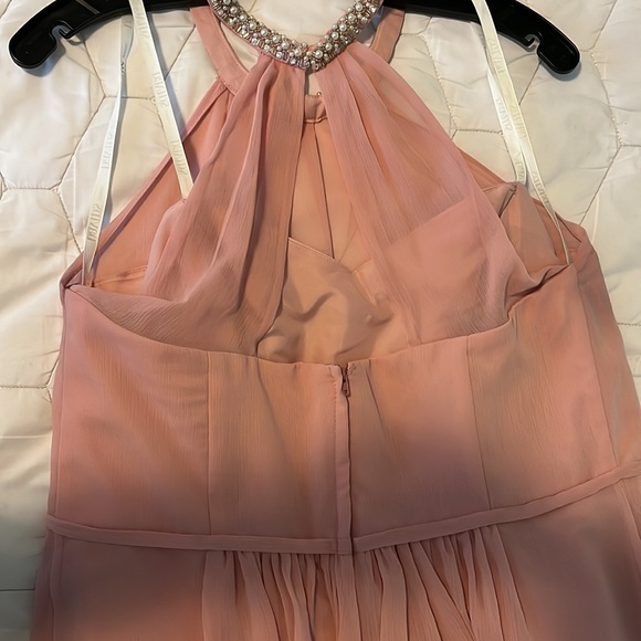 David’s Bridal short pink dress - Picture 5 of 8